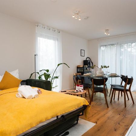 Noblenest: Terrasse - Netflix - Kaffee Lägenhet Wien Exteriör bild